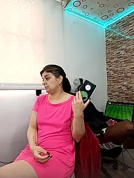 Yin yang hot online show from 12/04/25, 03:43