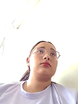 young dairy01 online show from 09/30/25, 01:38