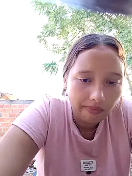 young dairy01 online show from 10/24/25, 12:01