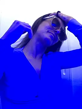 alexerockstar94 online show from 04/21/26, 04:45