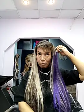 Snapshot of Conny_Shellie chatting on 10/06/25, 06:33 Conny Shellie online show from 10/06/25, 06:33