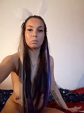 Snapshot of Conny_Shellie chatting on 10/12/25, 09:03 Conny Shellie online show from 10/12/25, 09:03