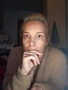 Snapshot of Conny_Shellie chatting on 11/27/25, 09:33 Conny Shellie online show from 11/27/25, 09:33