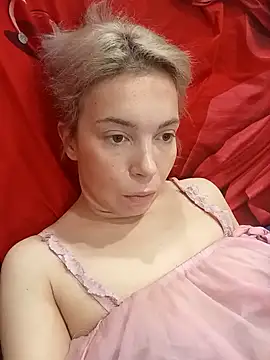 Snapshot of Conny_Shellie chatting on 12/13/25, 07:53 Conny Shellie online show from 12/13/25, 07:53