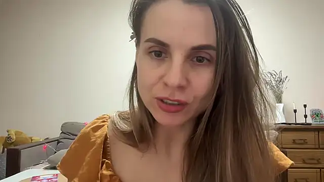 AnnieLove7722 online show from 12/20/25, 02:46