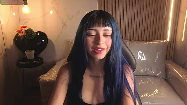 Snapshot of _ceeleste_cute_ chatting on 03/17/26, 07:28 ceeleste cute online show from 03/17/26, 07:28