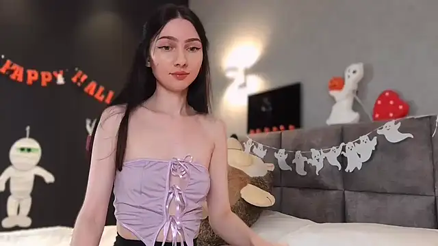 Snapshot of AnaMoonlight chatting on 10/30/25, 04:41 AnaMoonlight online show from 10/30/25, 04:41