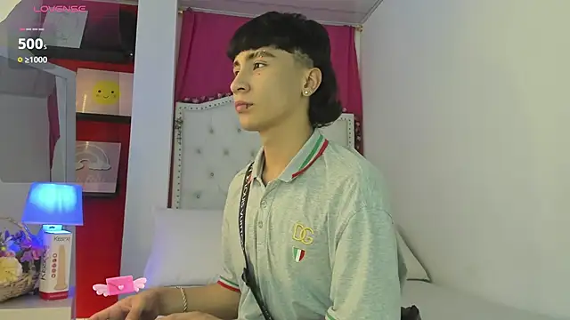 XaanderGrey online show from 11/21/25, 07:45