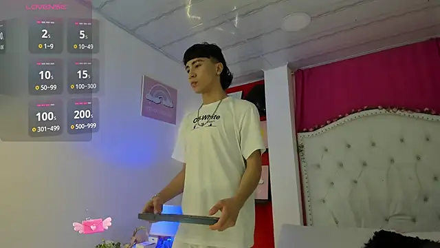 XaanderGrey online show from 11/24/25, 07:13