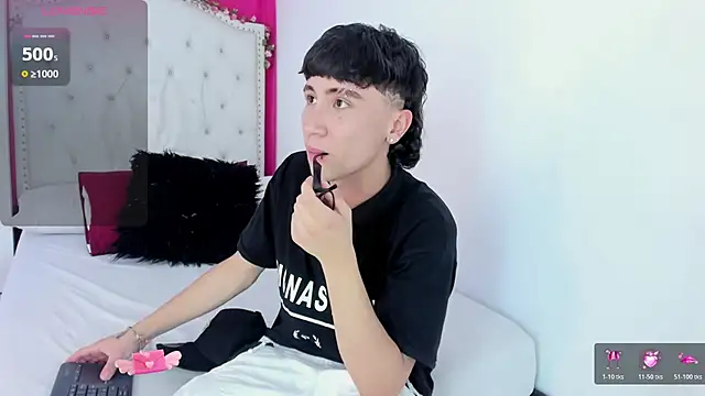 XaanderGrey online show from 12/01/25, 07:19