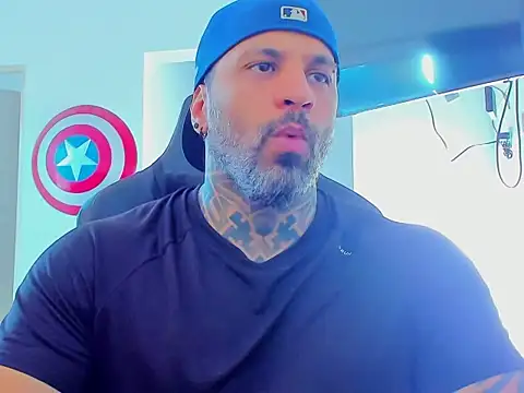 Snapshot of JoshRigby chatting on 11/01/25, 09:39 JoshRigby online show from 11/01/25, 09:39