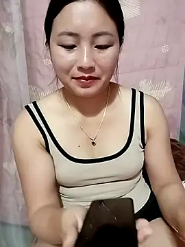 Snapshot of buddy-sexy chatting on 05/06/26, 12:54 buddy-sexy online show from 05/06/26, 12:54