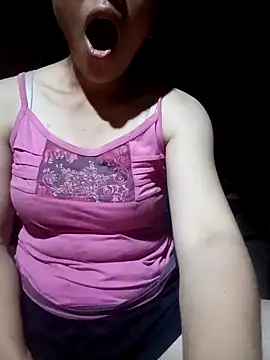 bree-zz online show from 05/06/26, 09:42