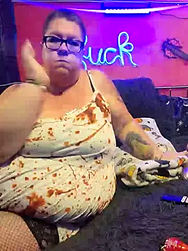 violentviolet68 online show from 05/02/26, 07:19