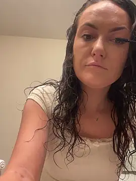 sexybriiiixoxo online show from 05/17/26, 04:25