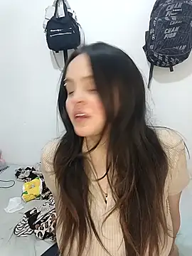 Snapshot of nucitaa-14 chatting on 10/24/25, 03:47 nucitaa-14 online show from 10/24/25, 03:47