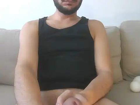 Snapshot of bigcoconut333 chatting on 10/04/25, 09:40 bigcoconut333 online show from 10/04/25, 09:40