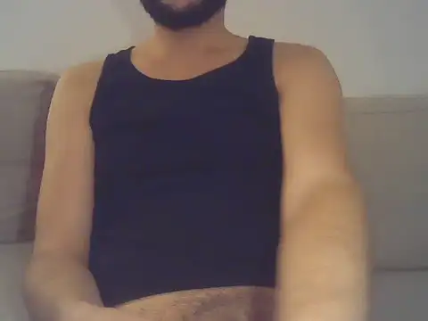 Snapshot of bigcoconut333 chatting on 10/14/25, 04:52 bigcoconut333 online show from 10/14/25, 04:52