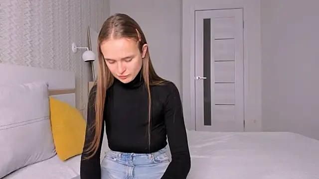 LilMary  online show from 10/27/25, 09:46