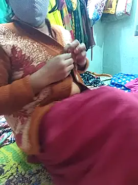 Desi Lilly01 online show from 11/25/25, 06:35