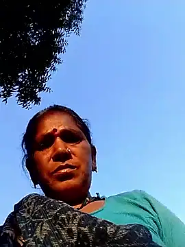 Snapshot of Rs_sonam chatting on 01/16/26, 11:47 Rs sonam online show from 01/16/26, 11:47