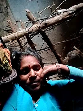 Snapshot of Rs_sonam chatting on 01/17/26, 12:10 Rs sonam online show from 01/17/26, 12:10