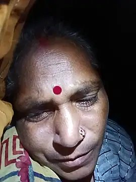 Snapshot of Rs_sonam chatting on 05/28/26, 02:25 Rs sonam online show from 05/28/26, 02:25