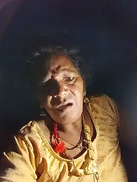 Snapshot of Rs_sonam chatting on 06/26/26, 11:31 Rs sonam online show from 06/26/26, 11:31
