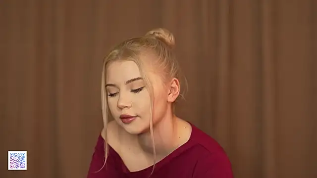 AshleyNikoo online show from 11/22/25, 04:28