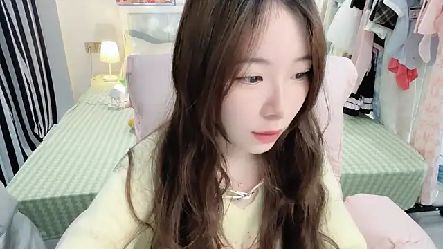 Snapshot of Gardenia-222 chatting on 02/04/26, 01:50 Gardenia-222 online show from 02/04/26, 01:50