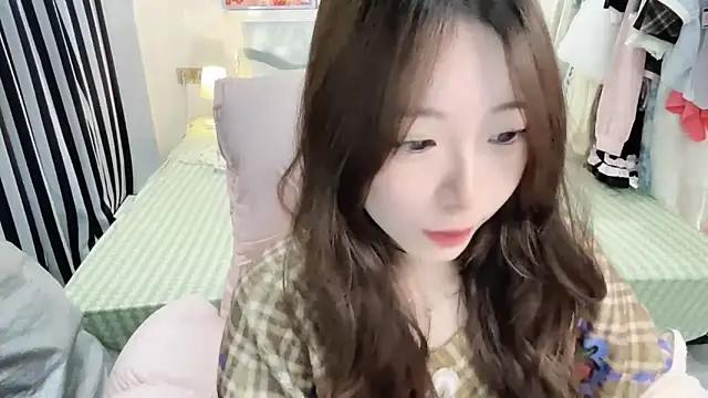 Snapshot of Gardenia-222 chatting on 02/10/26, 01:37 Gardenia-222 online show from 02/10/26, 01:37