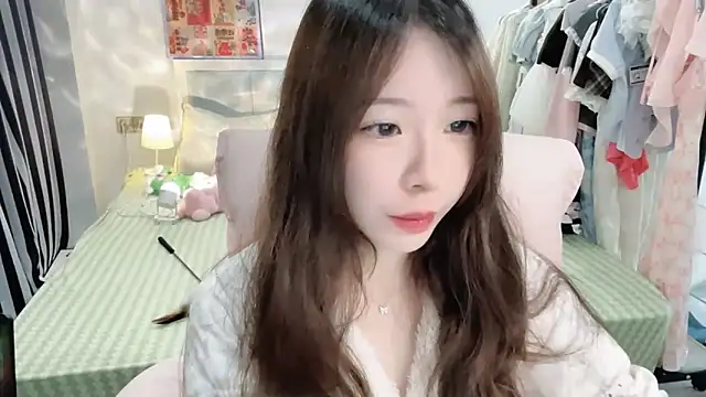 Snapshot of Gardenia-222 chatting on 03/03/26, 04:02 Gardenia-222 online show from 03/03/26, 04:02