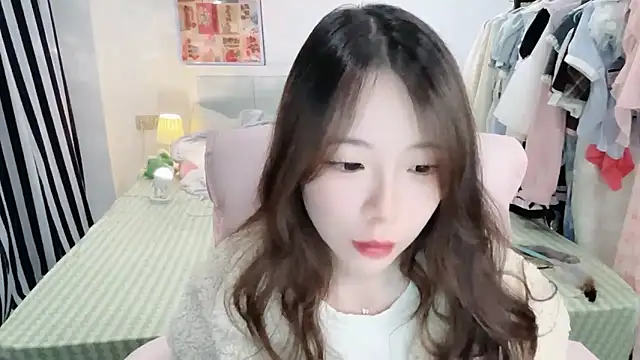 Snapshot of Gardenia-222 chatting on 03/25/26, 01:28 Gardenia-222 online show from 03/25/26, 01:28