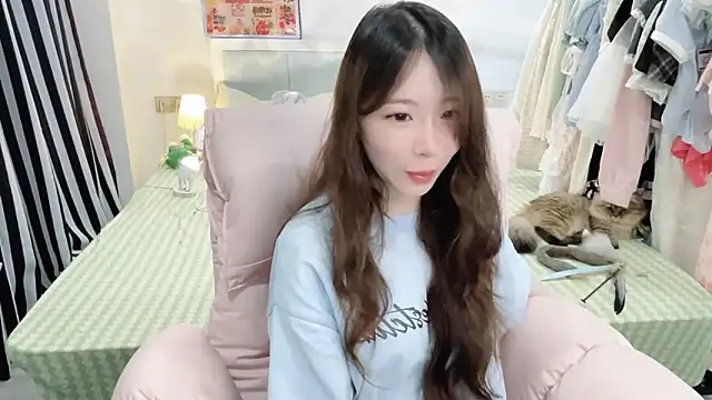 Snapshot of Gardenia-222 chatting on 04/01/26, 01:41 Gardenia-222 online show from 04/01/26, 01:41