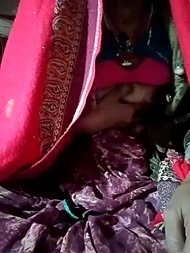 Snapshot of Lona2525 chatting on 11/12/25, 06:52 Lona2525 online show from 11/12/25, 06:52