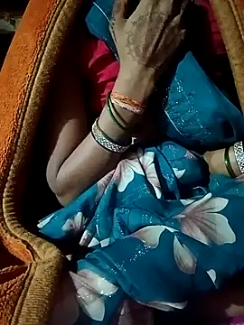 Snapshot of Lona2525 chatting on 02/22/26, 10:41 Lona2525 online show from 02/22/26, 10:41