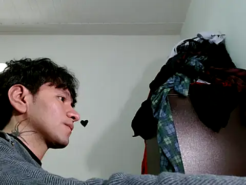 Snapshot of Liam_Of_The_Wind chatting on 10/02/25, 07:43 Liam Of The Wind online show from 10/02/25, 07:43