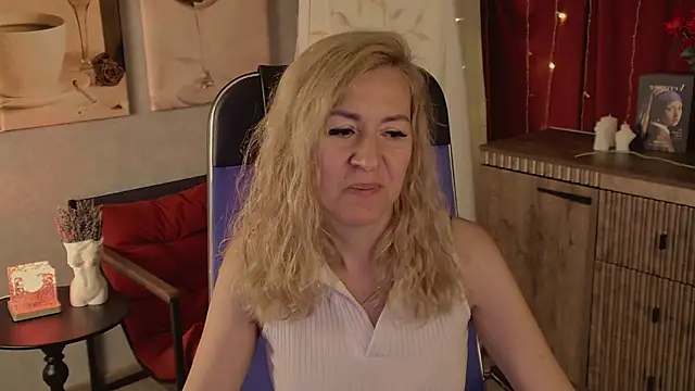 DonnaSmitth online show from 06/08/26, 07:58