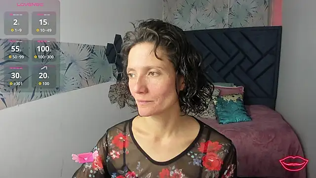 Valery More   online show from 02/26/26, 01:10