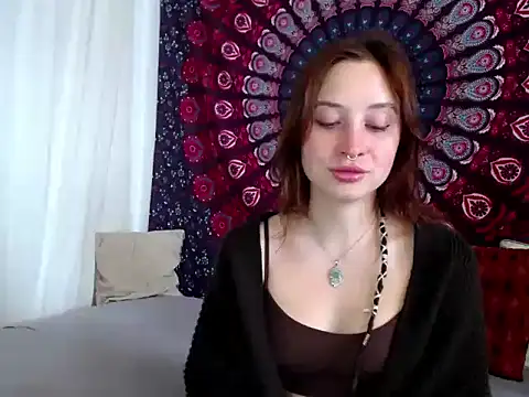 Snapshot of AdalynKiss chatting on 05/13/26, 06:44 AdalynKiss online show from 05/13/26, 06:44