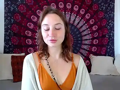 Snapshot of AdalynKiss chatting on 07/11/26, 07:22 AdalynKiss online show from 07/11/26, 07:22
