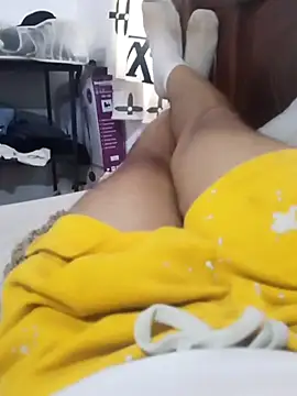 Snapshot of Tequilamaster chatting on 10/30/25, 03:02 Tequilamaster online show from 10/30/25, 03:02