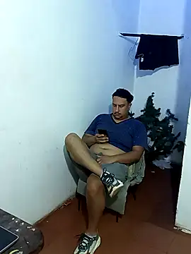 Snapshot of Tequilamaster chatting on 11/24/25, 12:05 Tequilamaster online show from 11/24/25, 12:05