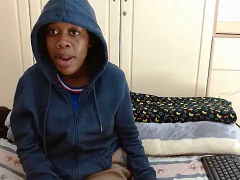 Snapshot of stormyza chatting on 10/05/25, 06:50 stormyza online show from 10/05/25, 06:50