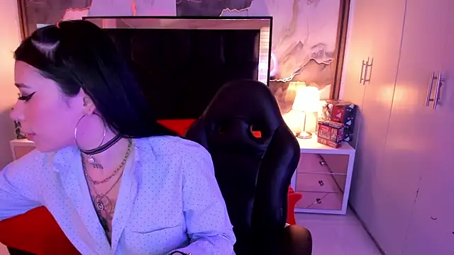 SusanVilla online show from 01/05/26, 07:39