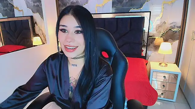 SusanVilla online show from 06/27/26, 07:52