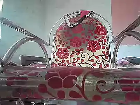 Snapshot of Horny_MALLU_6 chatting on 03/23/25, 04:49 Horny MALLU 6 online show from 03/23/25, 04:49