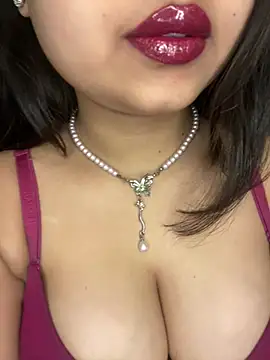 Snapshot of soniyaverma00 chatting on 01/11/26, 08:30 soniyaverma00 online show from 01/11/26, 08:30