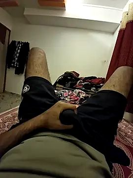 devid3795 online show from 11/26/25, 02:51