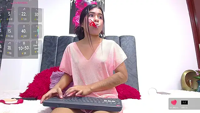 karinna santana online show from 10/17/25, 09:39